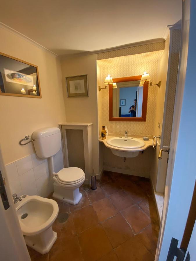 נאפולי Royal Apartment In San Domenico Maggiore מראה חיצוני תמונה